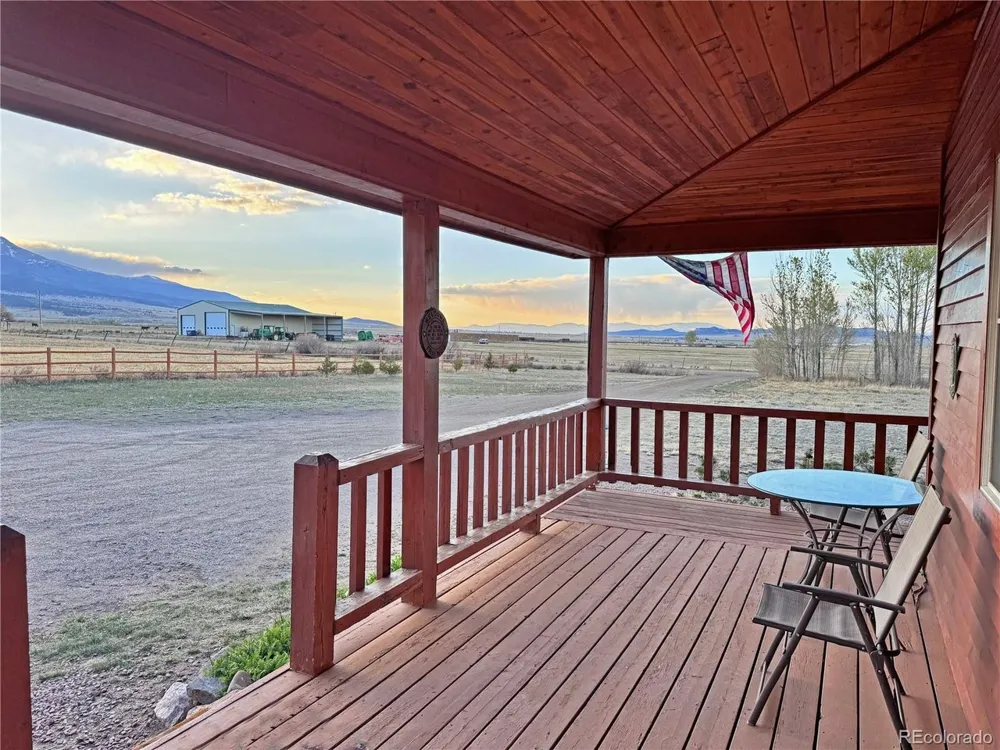28 County Road 136 Westcliffe, CO 81252