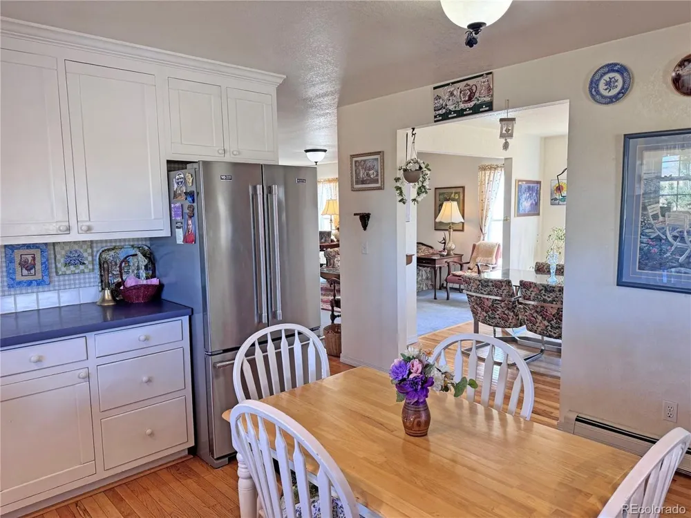28 County Road 136 Westcliffe, CO 81252