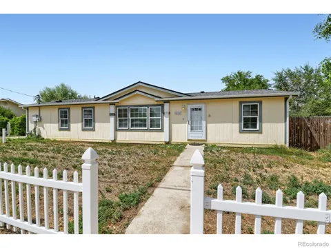 415 E Woodward Avenue