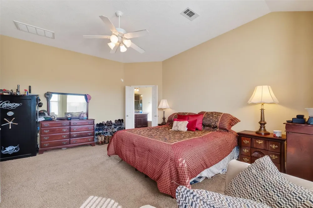 3418 Barbers Hill Road Highlands, TX 77562