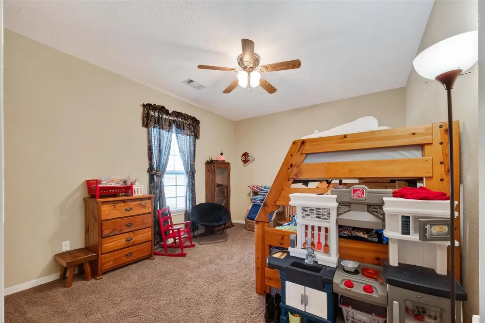 3418 Barbers Hill Road Highlands, TX 77562