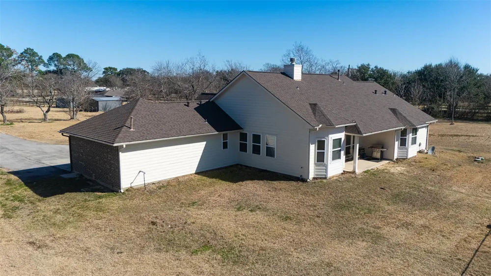 3418 Barbers Hill Road Highlands, TX 77562