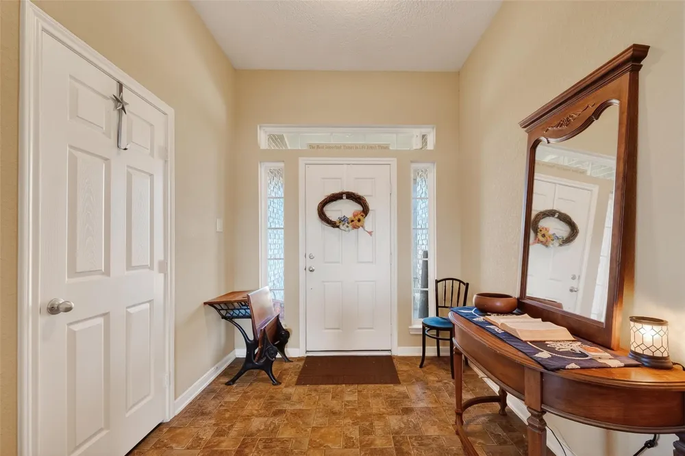 3418 Barbers Hill Road Highlands, TX 77562