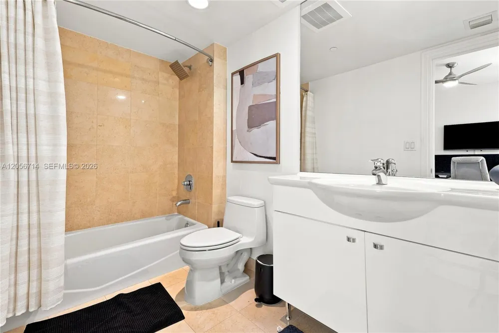 1850 S Ocean Dr #2204 Hallandale Beach, FL 33009