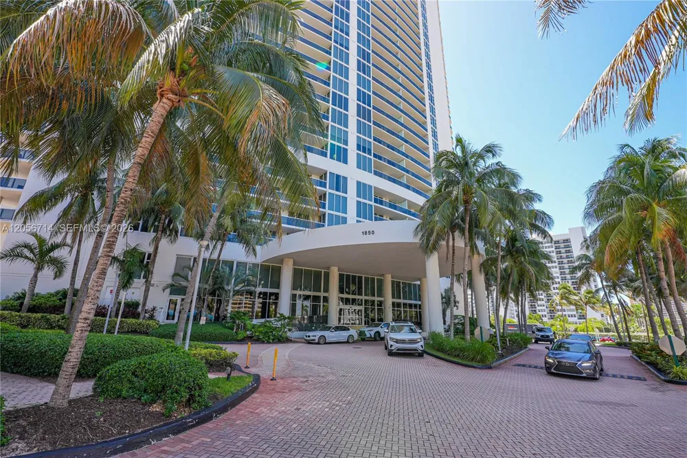 1850 S Ocean Dr #2204 Hallandale Beach, FL 33009
