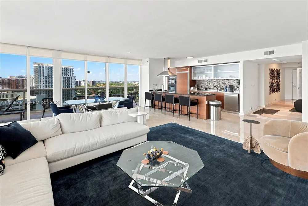 1850 S Ocean Dr #2204 Hallandale Beach, FL 33009