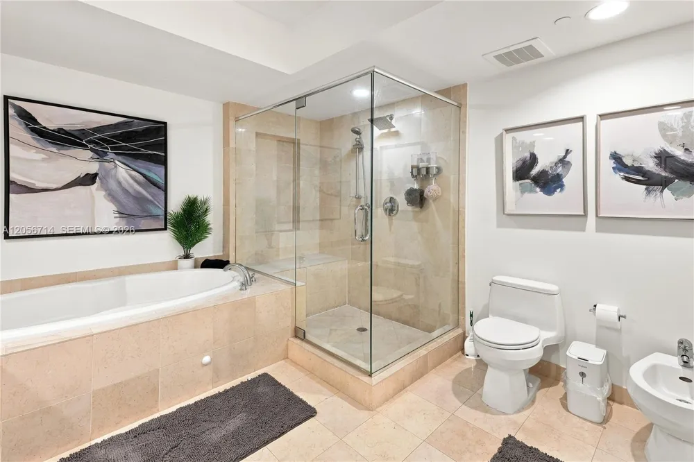 1850 S Ocean Dr #2204 Hallandale Beach, FL 33009