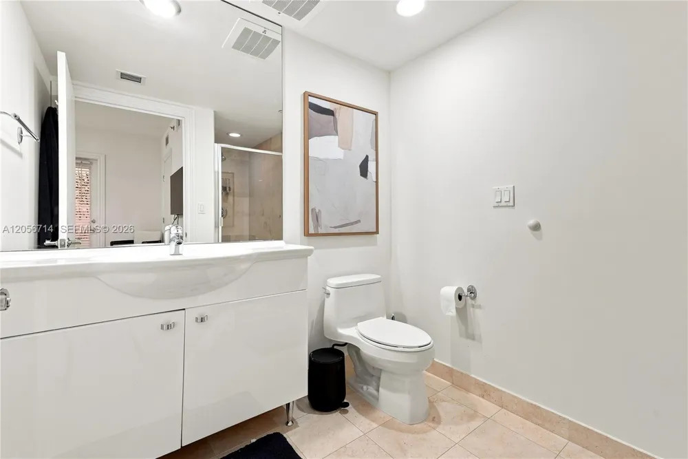 1850 S Ocean Dr #2204 Hallandale Beach, FL 33009