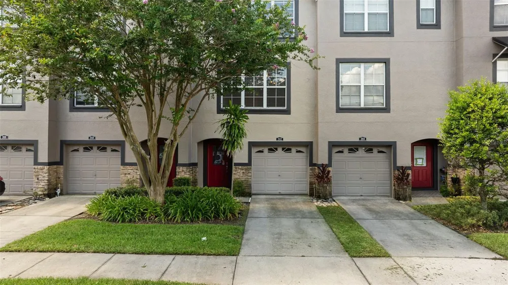 2412 MIDDLETON GROVE DRIVE Brandon, FL 33511