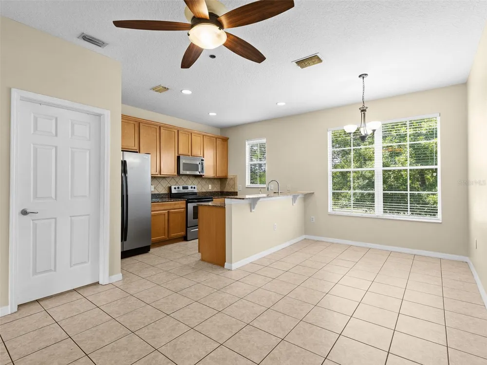 2412 MIDDLETON GROVE DRIVE Brandon, FL 33511