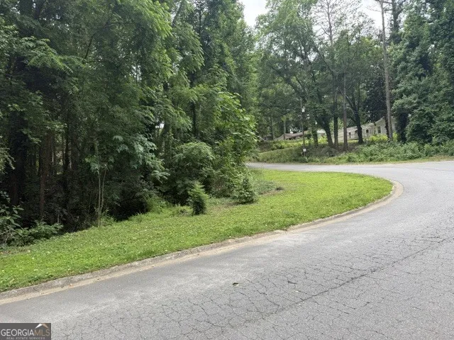 LOT 12 Surrey RD Roswell, GA 30075