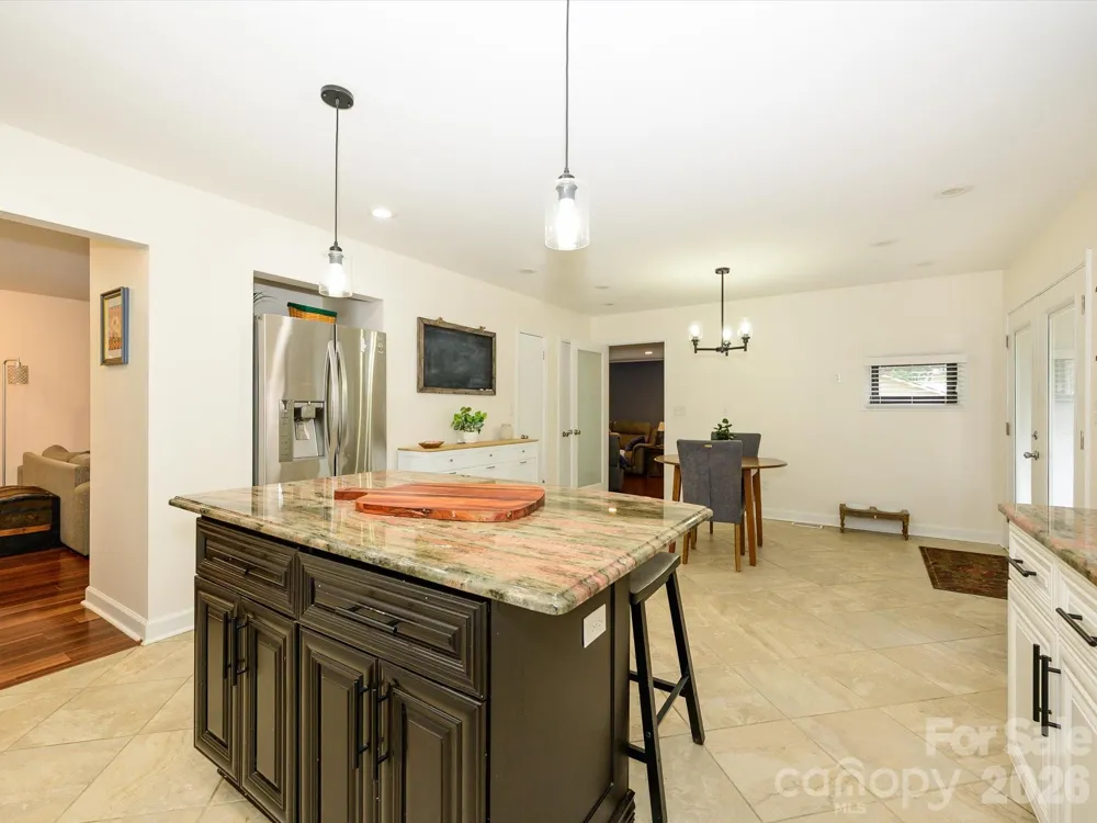 1106 Robinhood Lane Kannapolis, NC 28081