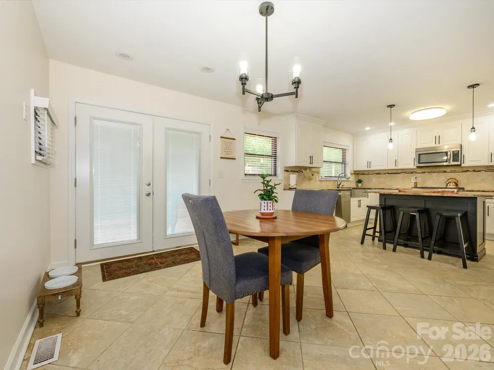 1106 Robinhood Lane Kannapolis, NC 28081