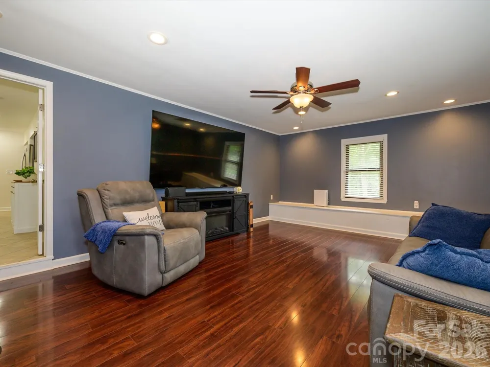 1106 Robinhood Lane Kannapolis, NC 28081