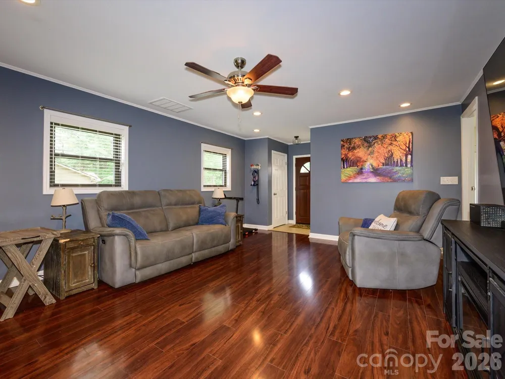 1106 Robinhood Lane Kannapolis, NC 28081