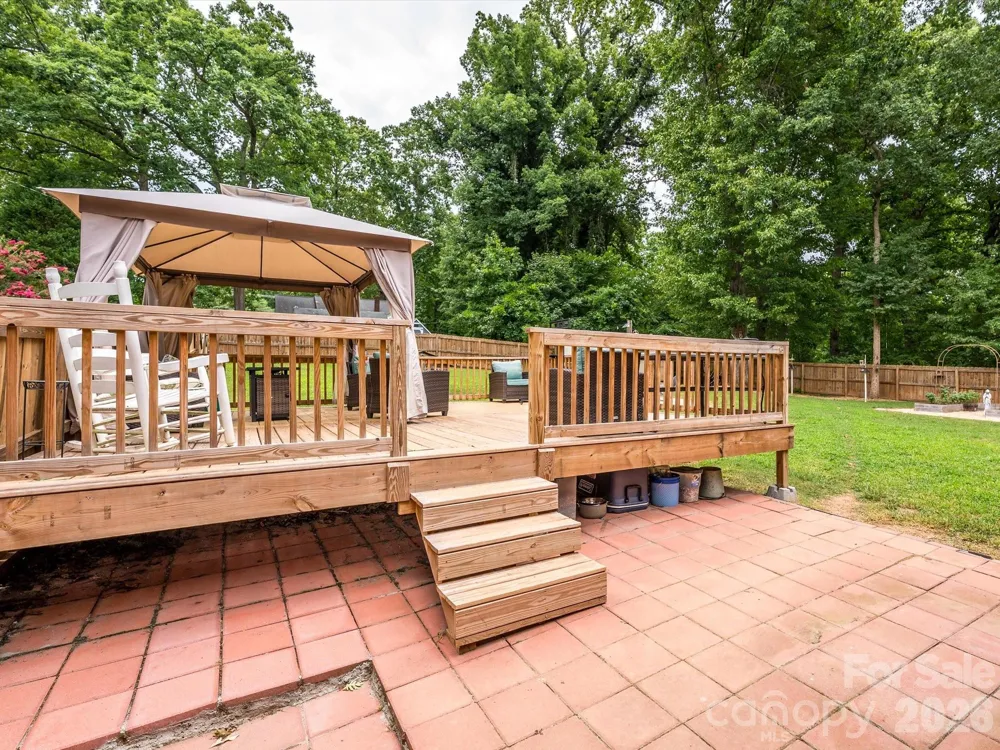 1106 Robinhood Lane Kannapolis, NC 28081