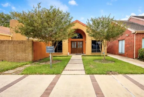 11111 Jones Road W #3