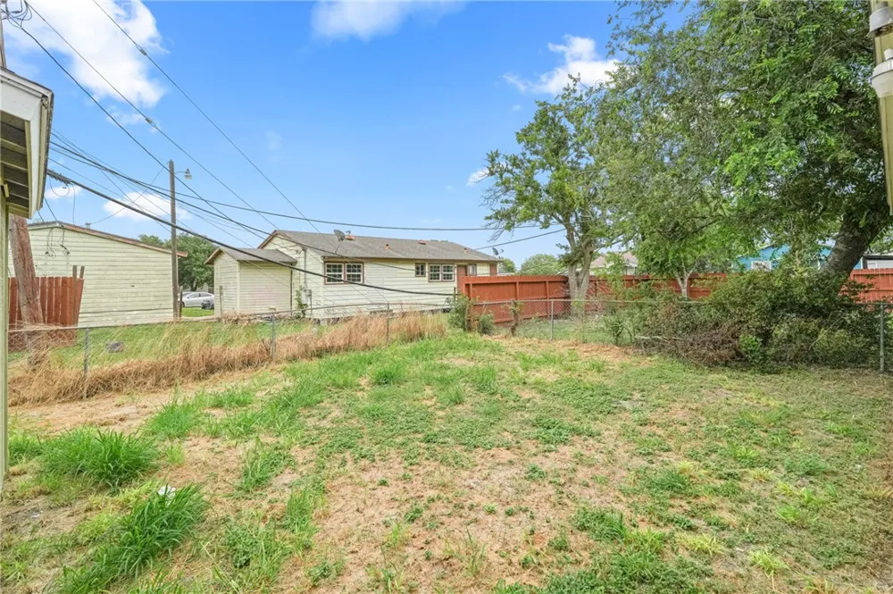 710 Jackson Avenue Robstown, TX 78380