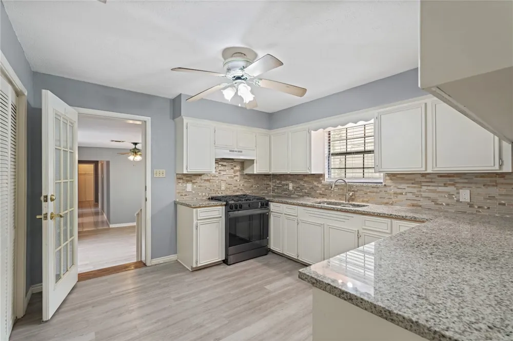 710 Jackson Avenue Robstown, TX 78380