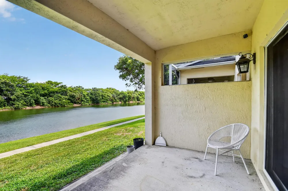 308 SPRUCE STREET Boynton Beach, FL 33426