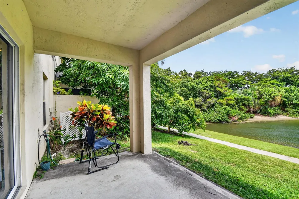 308 SPRUCE STREET Boynton Beach, FL 33426