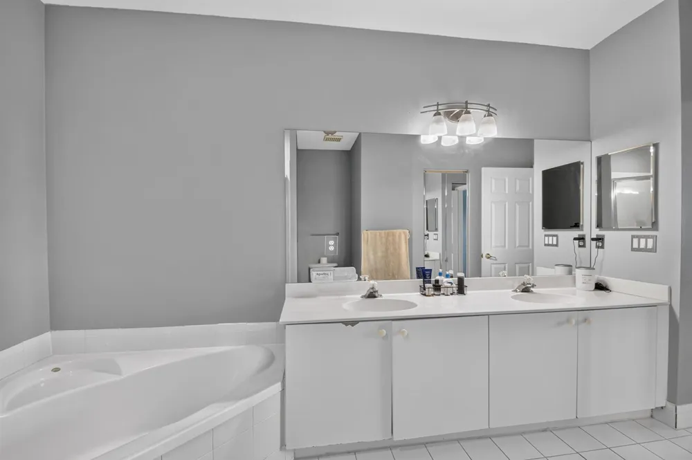 308 SPRUCE STREET Boynton Beach, FL 33426