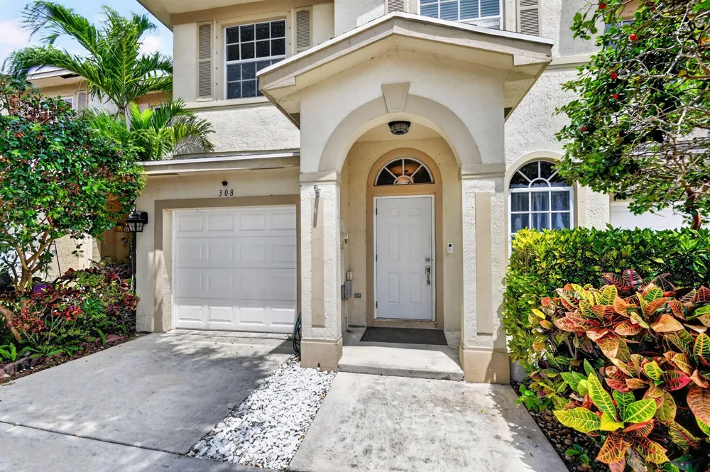 308 SPRUCE STREET Boynton Beach, FL 33426