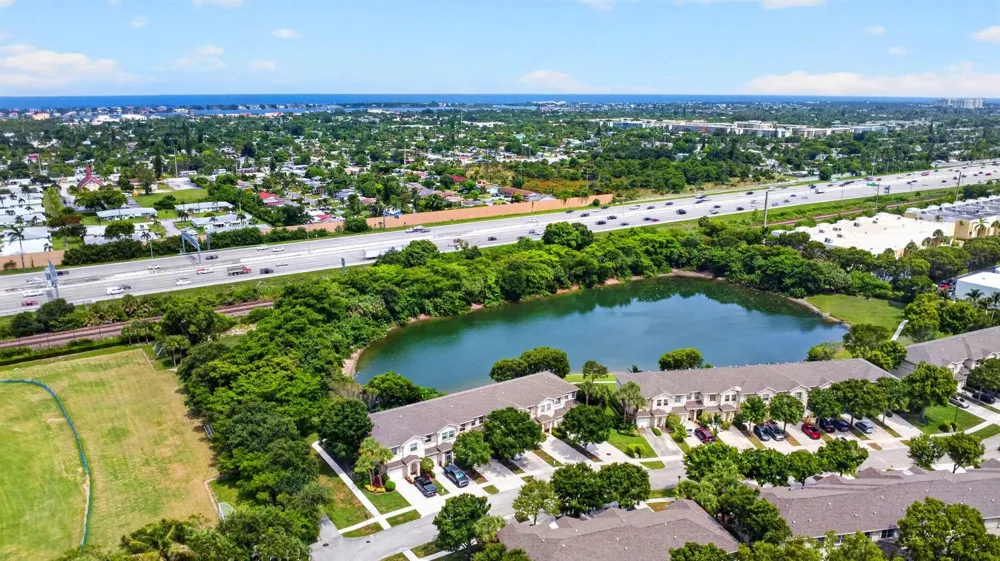 308 SPRUCE STREET Boynton Beach, FL 33426