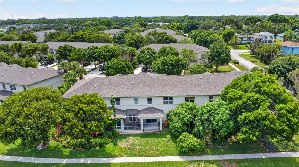 308 SPRUCE STREET Boynton Beach, FL 33426