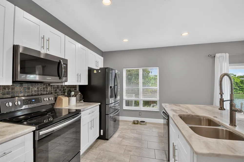 308 SPRUCE STREET Boynton Beach, FL 33426