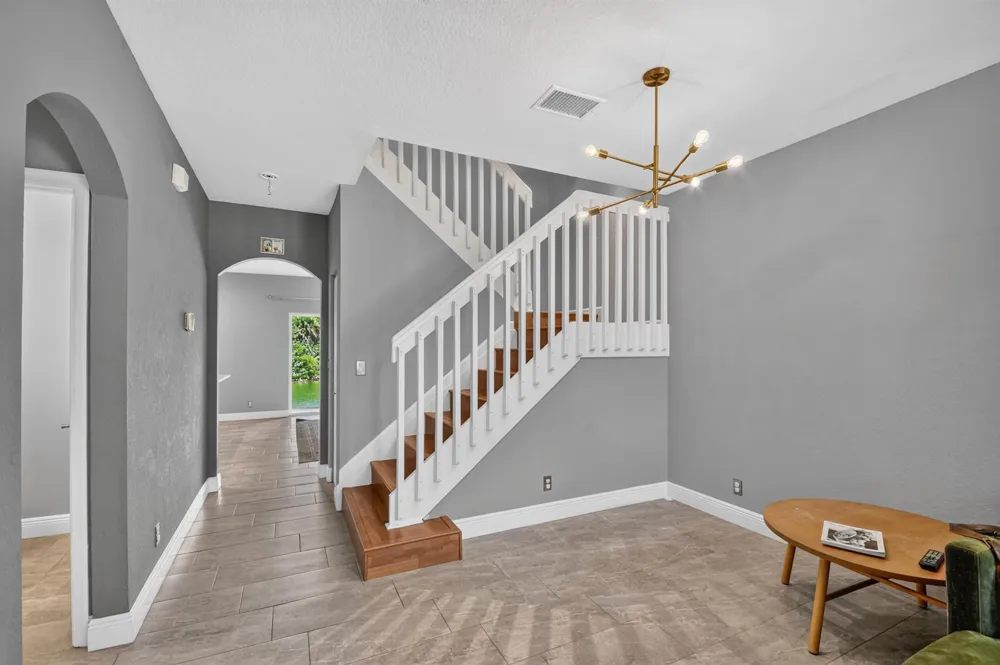 308 SPRUCE STREET Boynton Beach, FL 33426