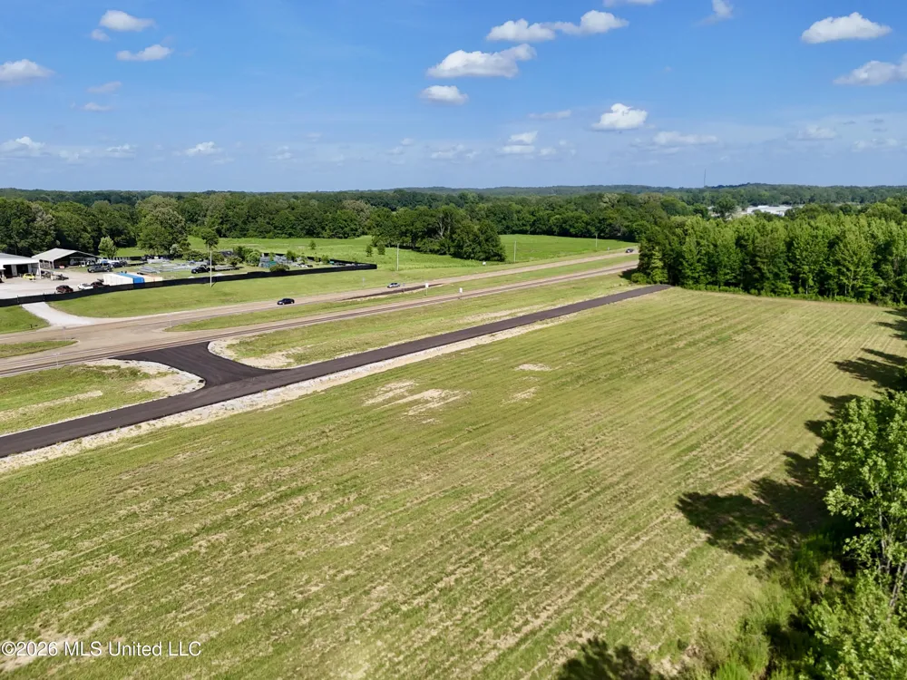 0000002 Hwy 49 Flora, MS 39071