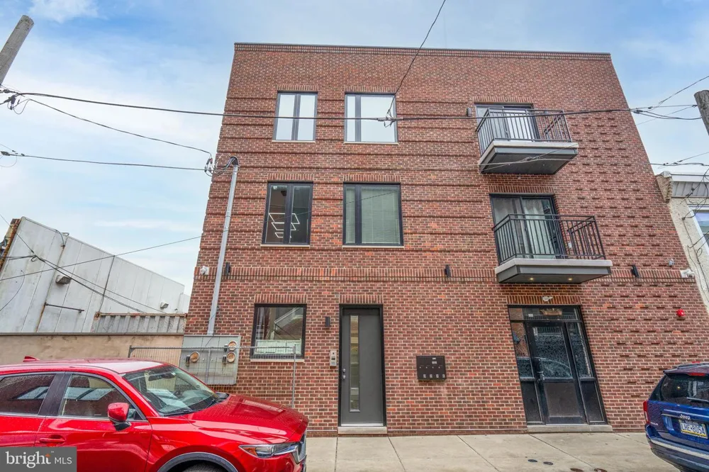 2323 E CABOT STREET #2 Philadelphia, PA 19125