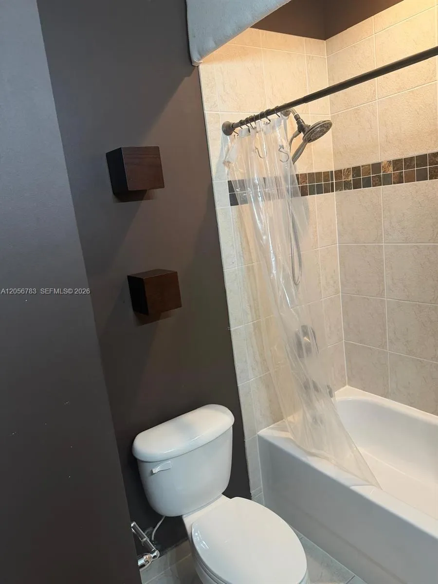 14615 SW 5th St #0 Pembroke Pines, FL 33027