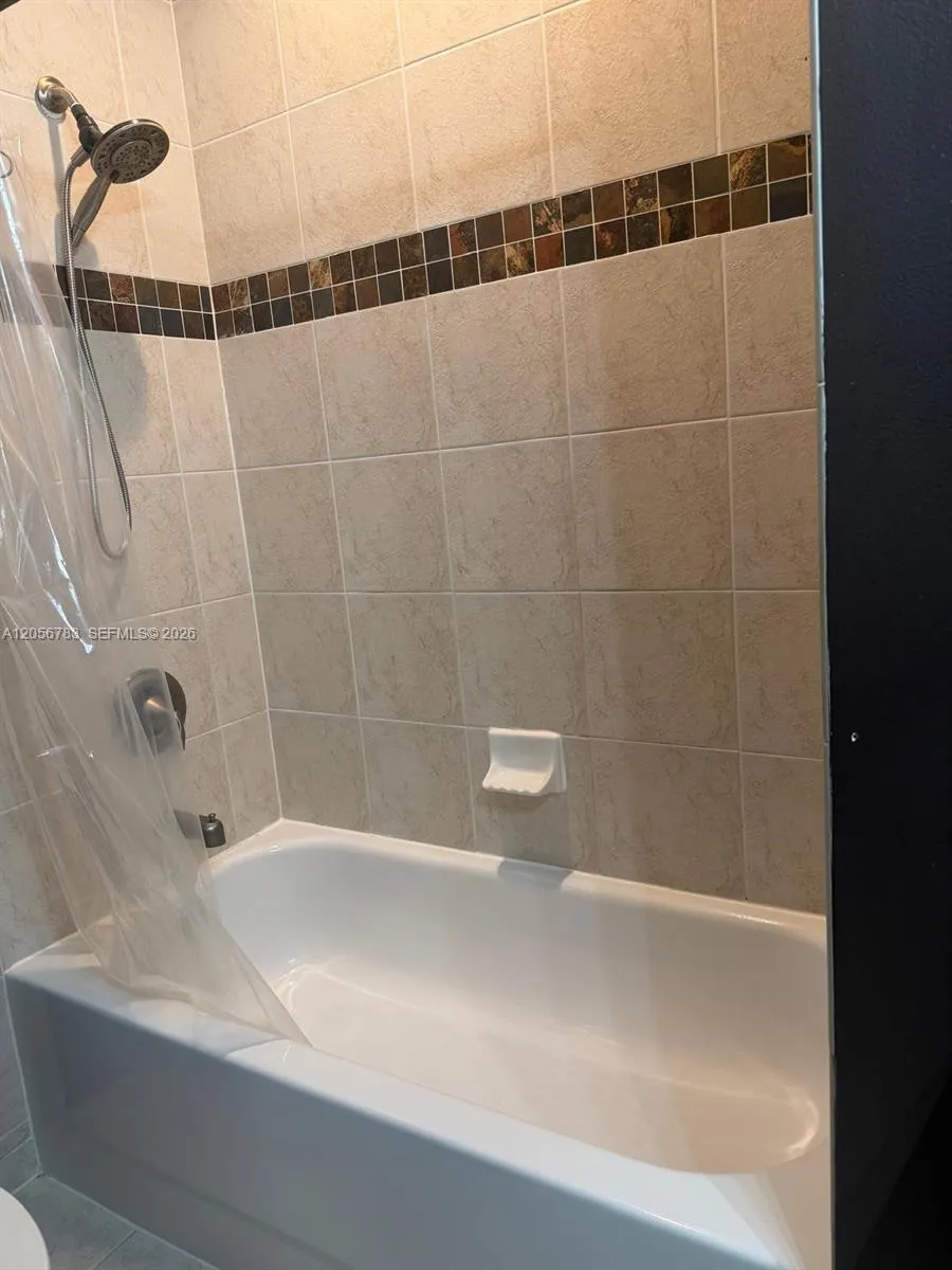 14615 SW 5th St #0 Pembroke Pines, FL 33027