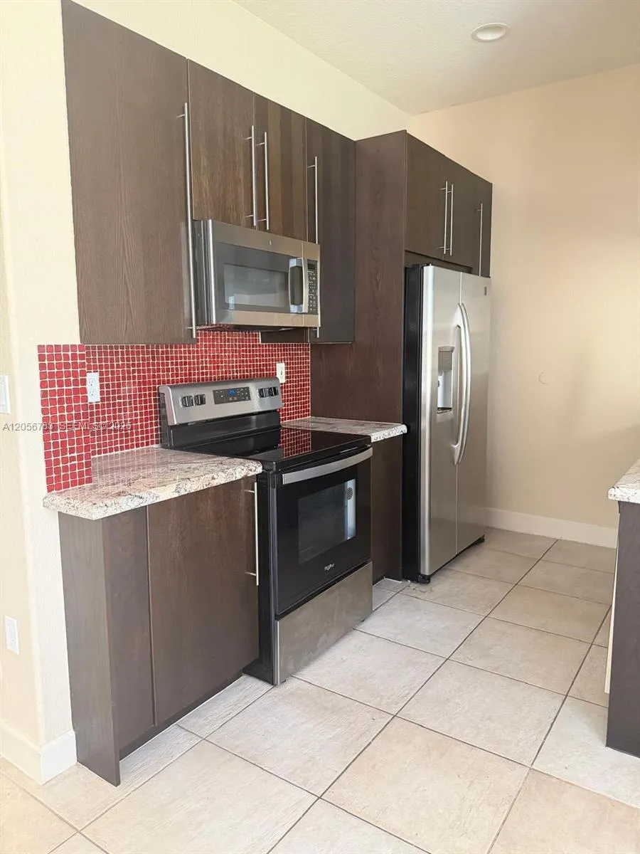 14615 SW 5th St #0 Pembroke Pines, FL 33027