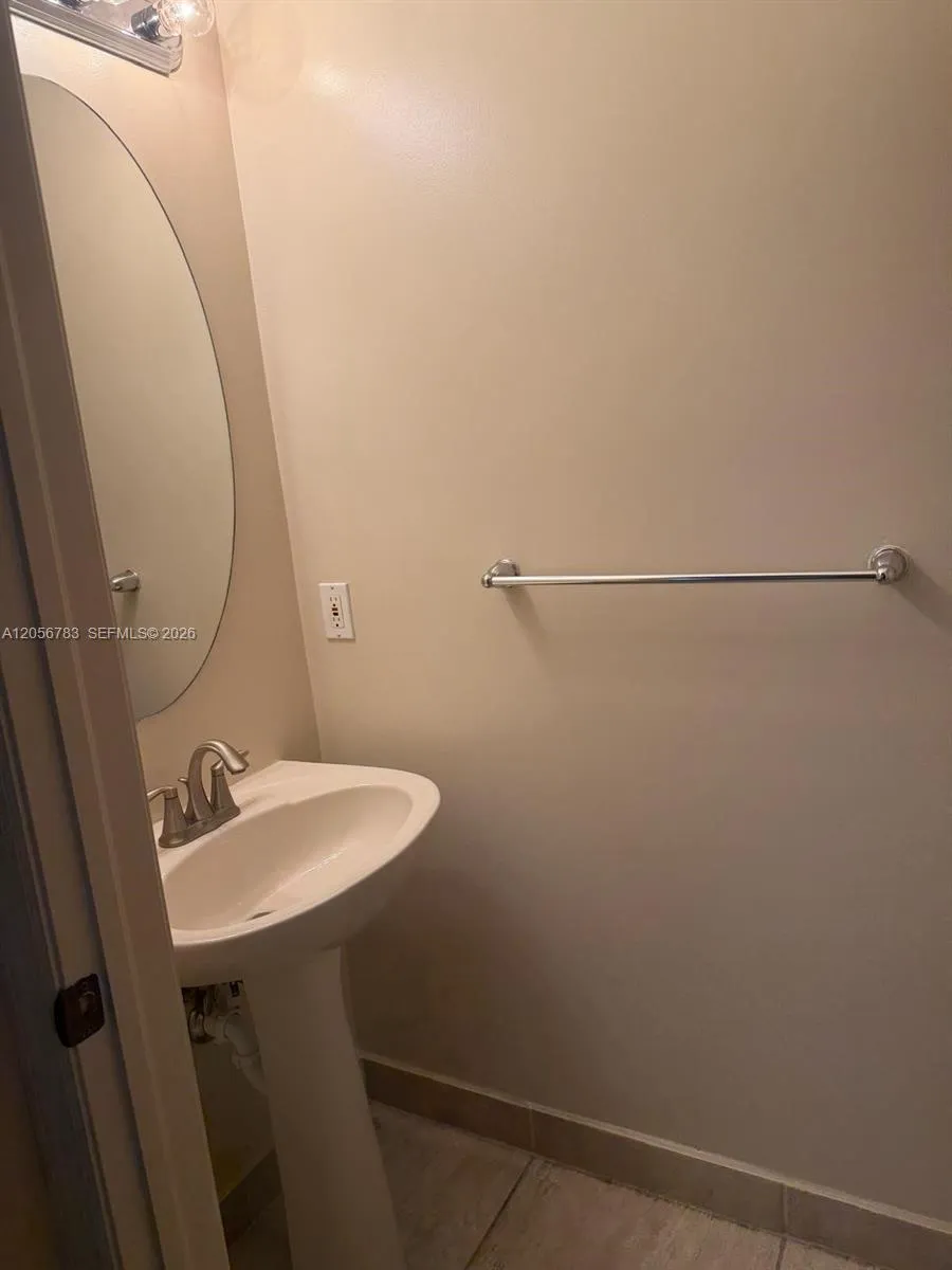14615 SW 5th St #0 Pembroke Pines, FL 33027