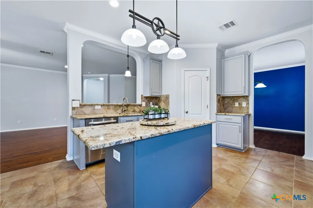 771 San Luis New Braunfels, TX 78132