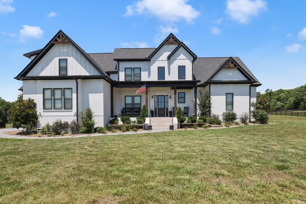 9520A Dyer Rd Rockvale, TN 37153