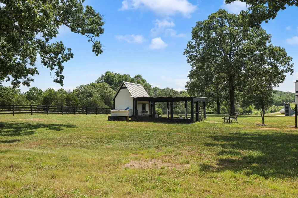9520A Dyer Rd Rockvale, TN 37153