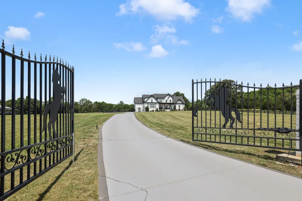 9520A Dyer Rd Rockvale, TN 37153