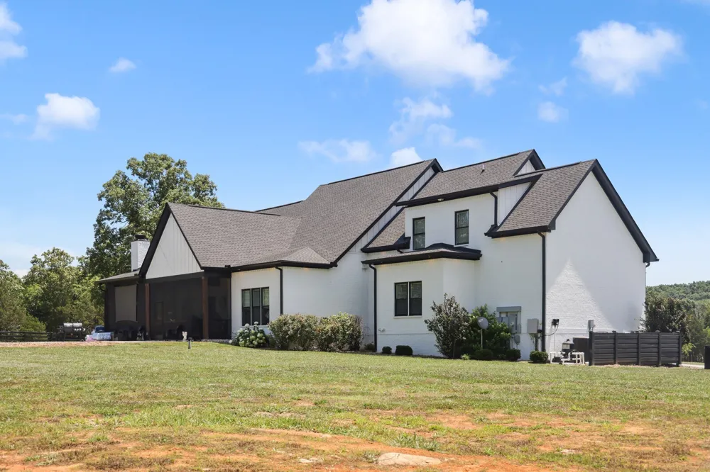 9520A Dyer Rd Rockvale, TN 37153