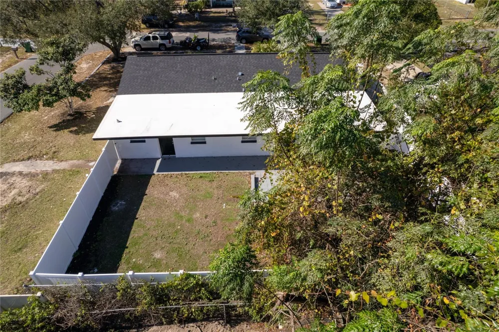 5248 KING STREET Zephyrhills, FL 33542