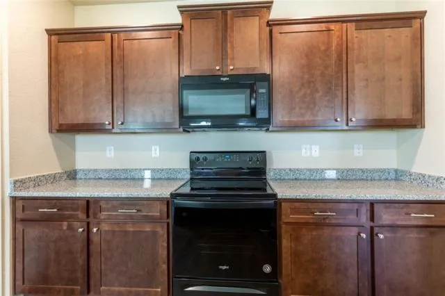 453 Winter Chase Pendergrass, GA 30567