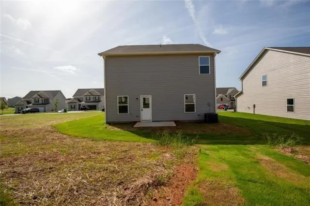 453 Winter Chase Pendergrass, GA 30567