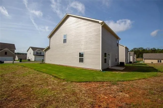 453 Winter Chase Pendergrass, GA 30567