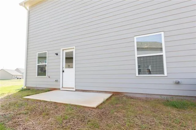 453 Winter Chase Pendergrass, GA 30567