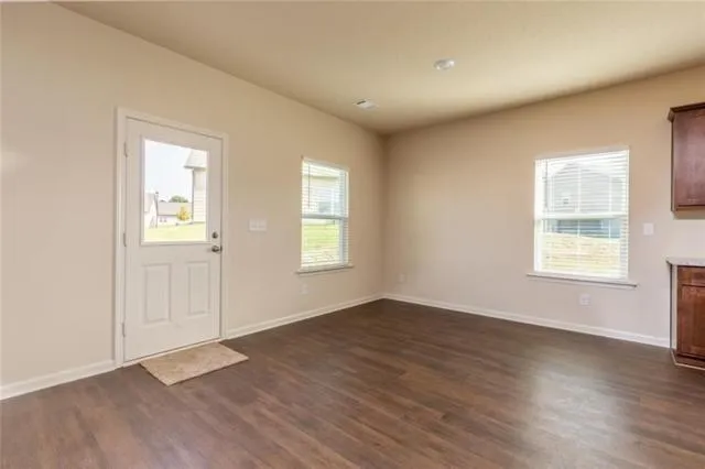 453 Winter Chase Pendergrass, GA 30567