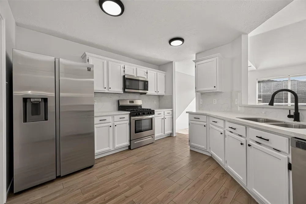 11410 Sunny Creek Drive Houston, TX 77066