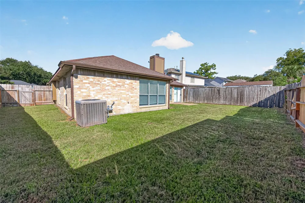 11410 Sunny Creek Drive Houston, TX 77066